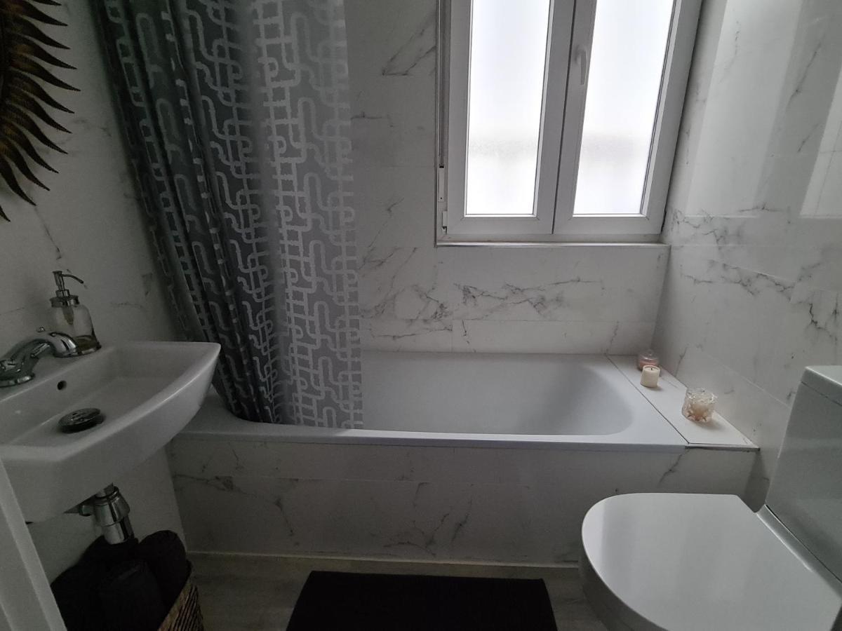 Lägenhet på 82 m² i Centro, med 2 sovrum och 2 badrum  Gijón Exteriör bild