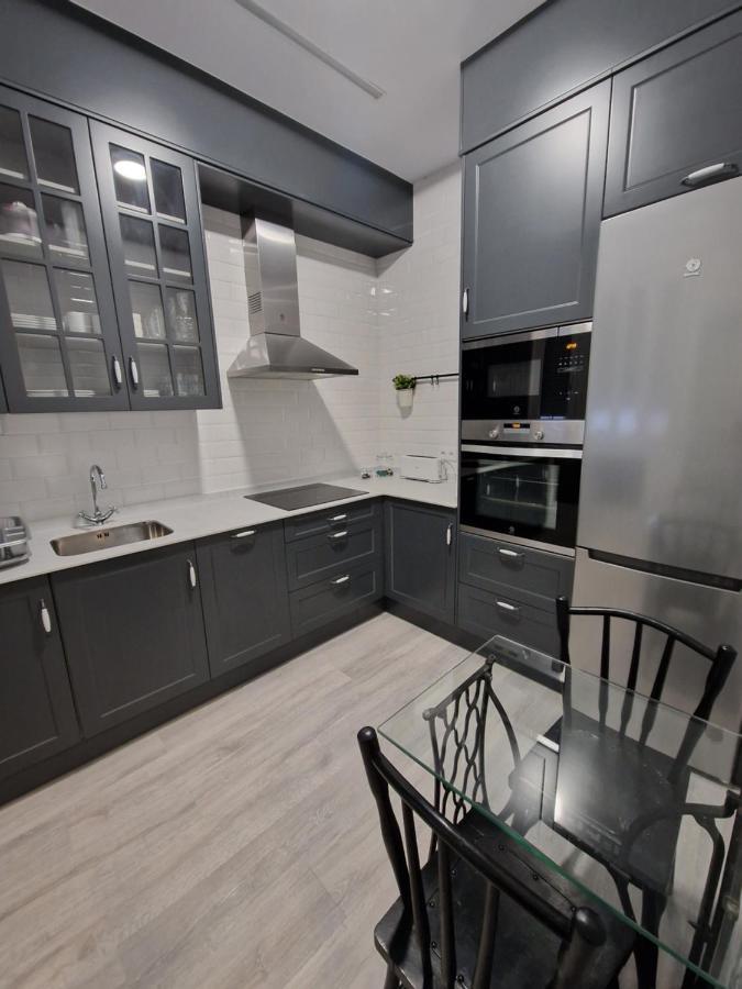 Lägenhet på 82 m² i Centro, med 2 sovrum och 2 badrum  Gijón Exteriör bild